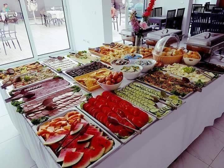 Scandinavian Hotel - Ulcinj Ulqin Екстер'єр фото