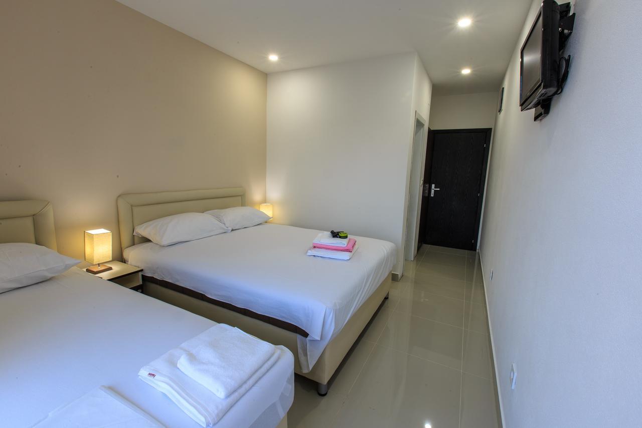 Scandinavian Hotel - Ulcinj Ulqin Екстер'єр фото