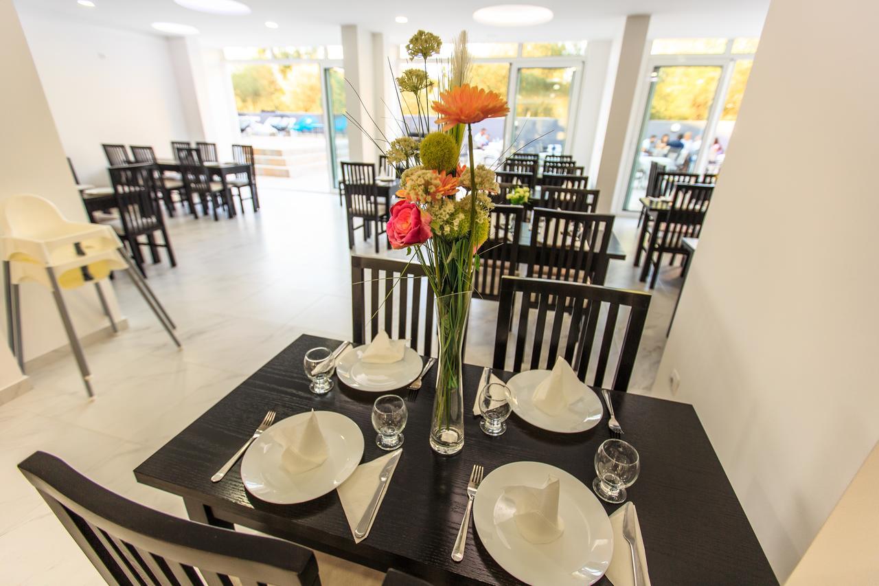 Scandinavian Hotel - Ulcinj Ulqin Екстер'єр фото